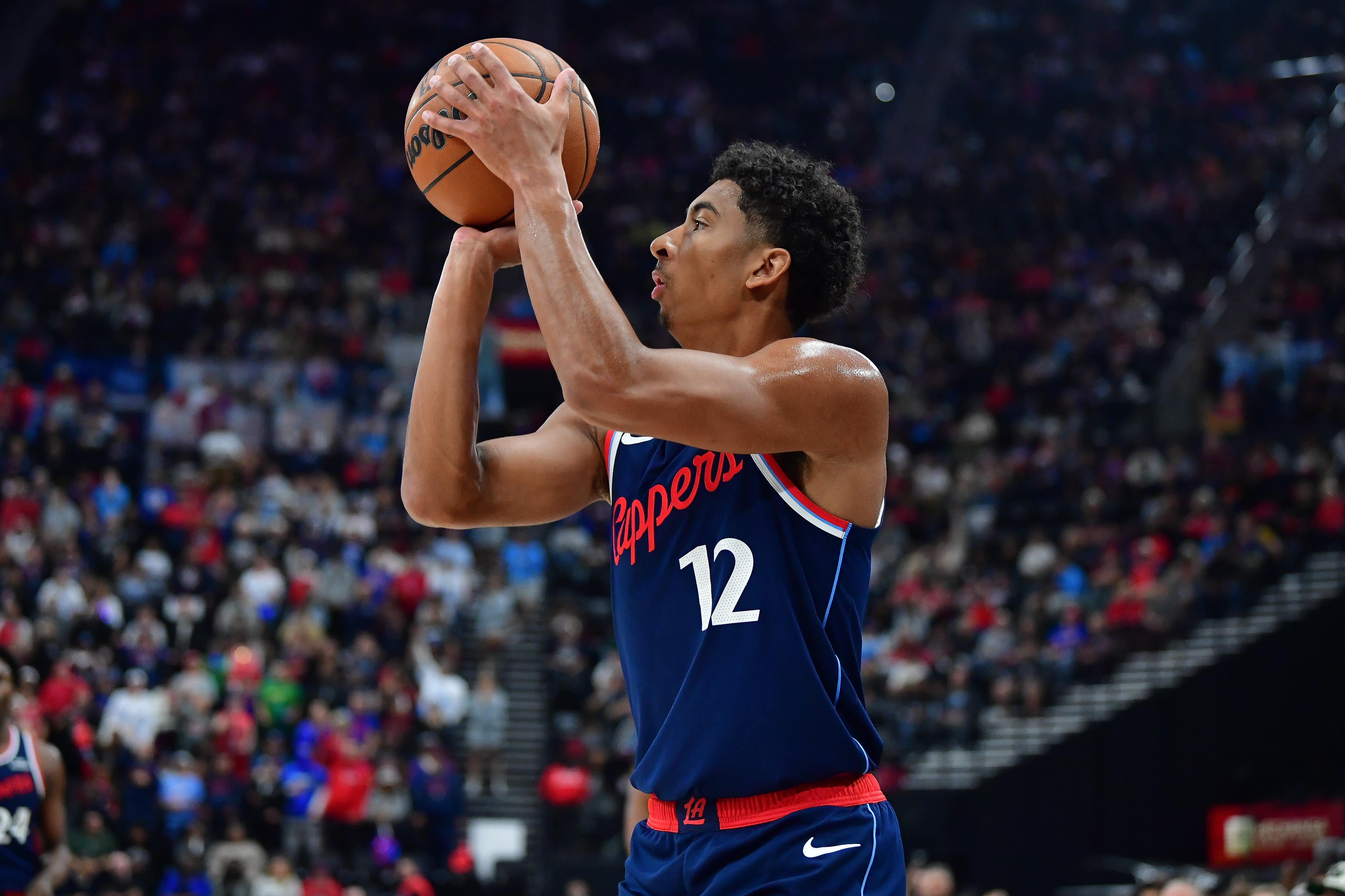 世界杯app下载-冲击7连胜！快船战公牛 卡梅隆·克里斯蒂出战成疑 小卡等人缺席