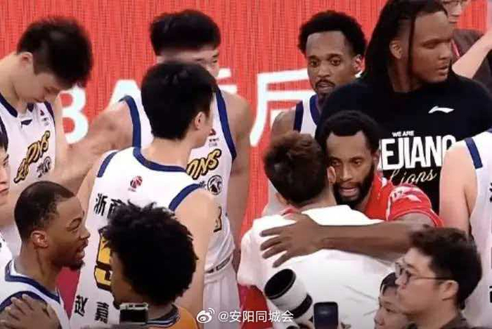 世界杯手机观看-浙江广厦四次进总决赛仅一冠，三次失利仅赢一场|CBA总决赛|浙江广厦男篮队|广厦男篮|凯尔·弗格|浙江广厦男篮_新浪体育_新浪新闻